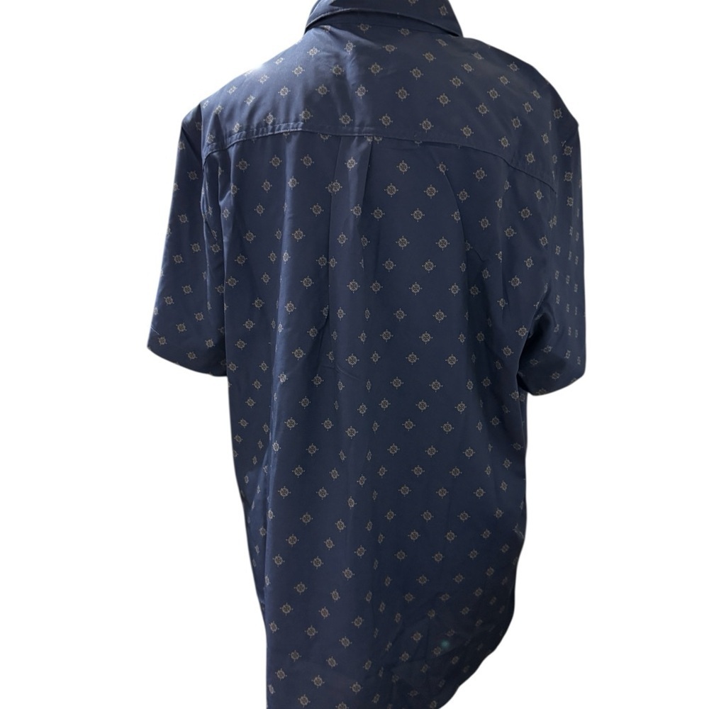 Voyager Men’s Short Sleeve Button-Up Shirt · Size Medium · Navy Compass Print - Picture 2 of 4